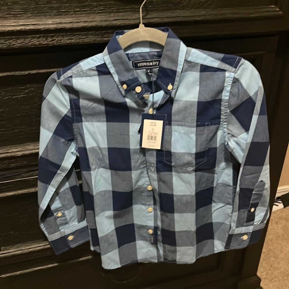 Boys Crown and Ivy dress shirt